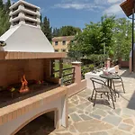 Villa Apanemo