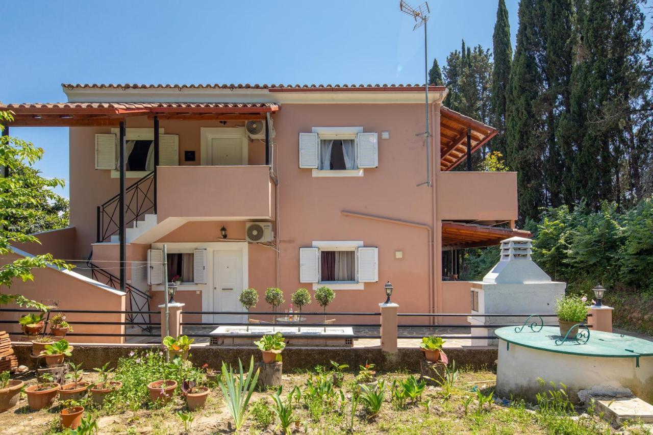 Apanemo * Potamos (Corfu)